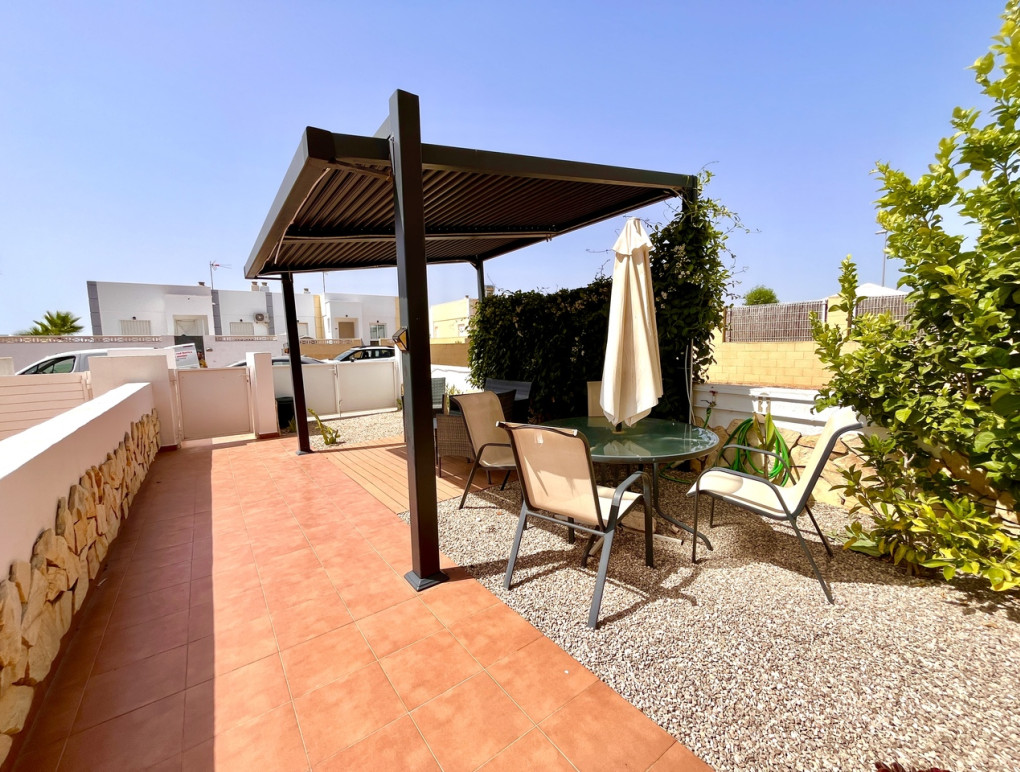 Revente - Maison de ville - Avileses