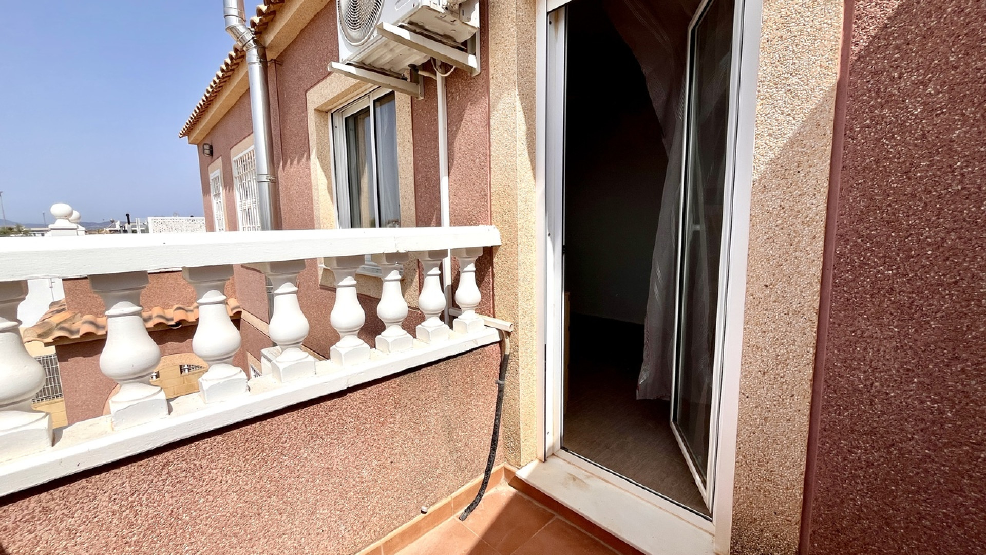 Revente - Maison de ville - Avileses