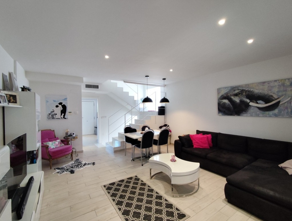 Revente - Maison de ville d'angle - Torrevieja