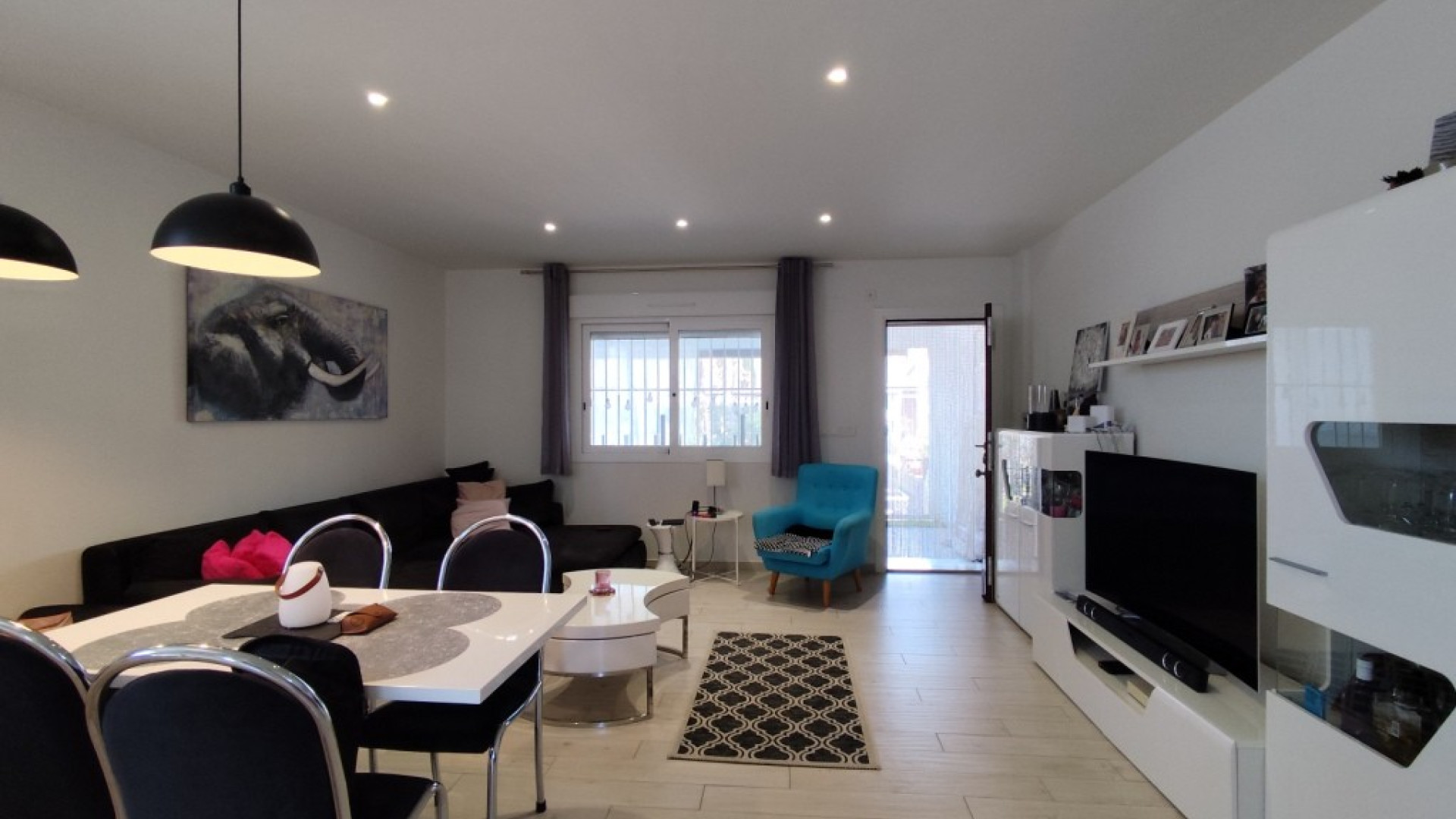 Revente - Maison de ville d'angle - Torrevieja