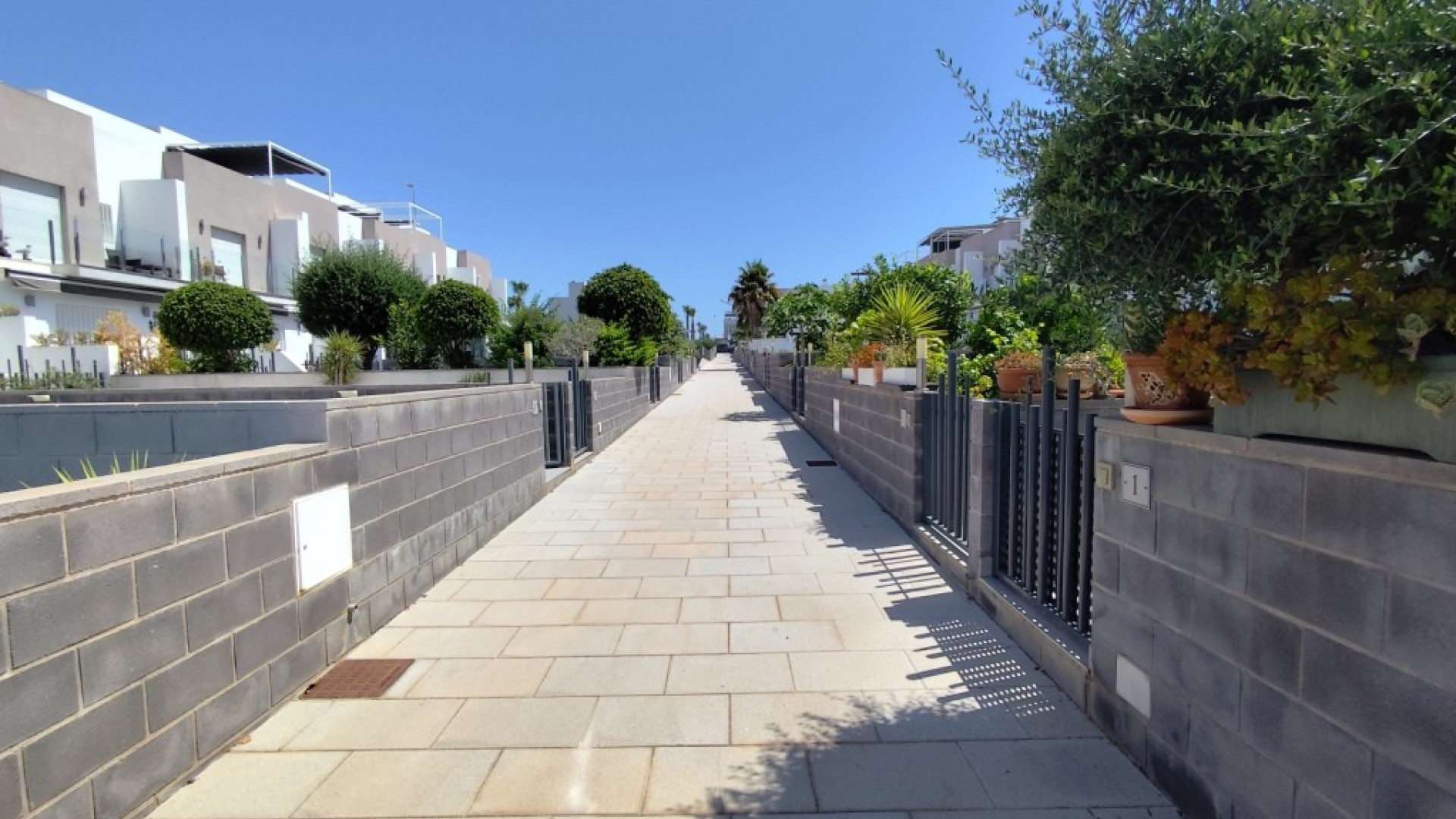 Revente - Maison de ville d'angle - Torrevieja
