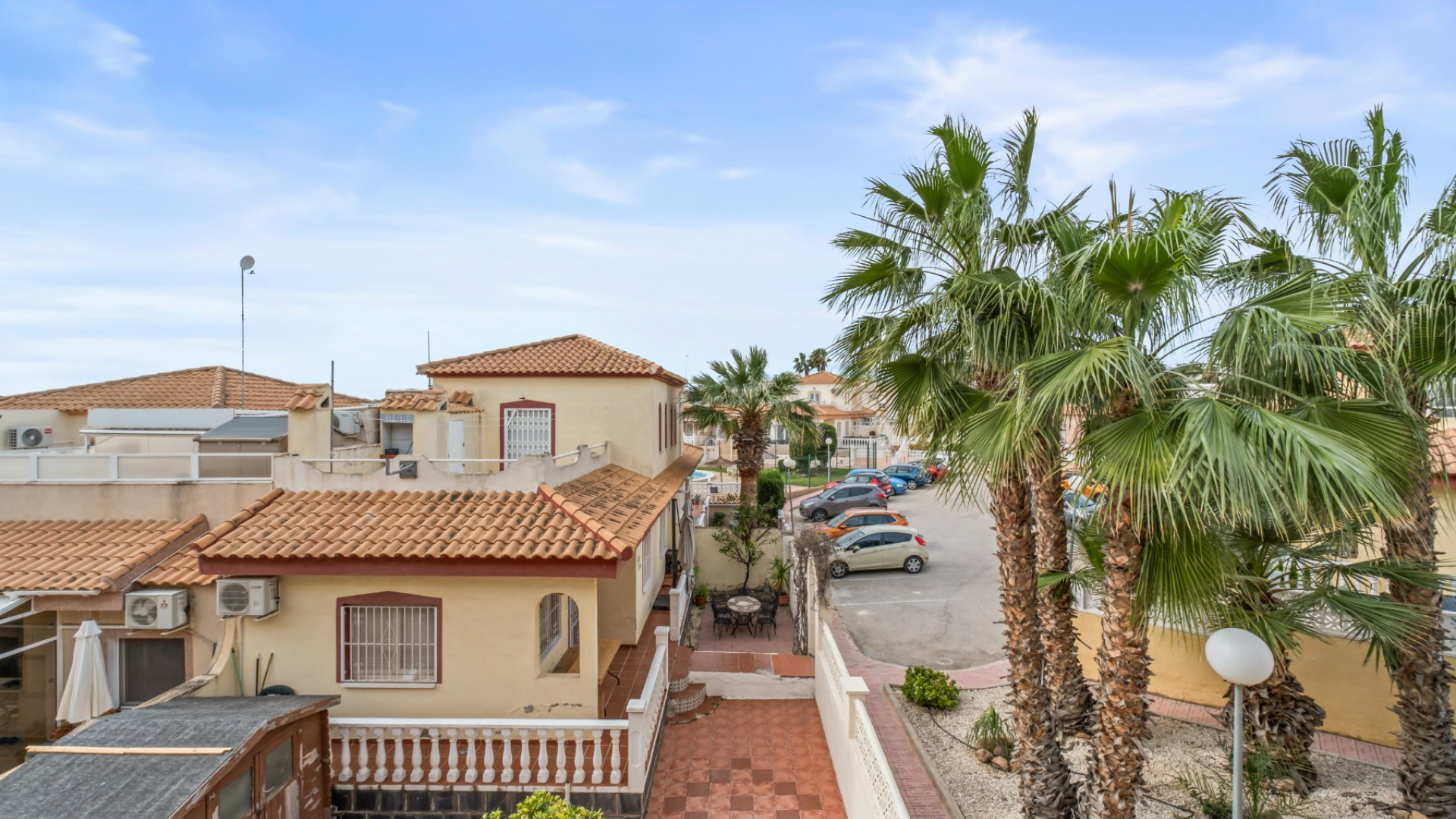 Revente - Maison de ville - La Florida