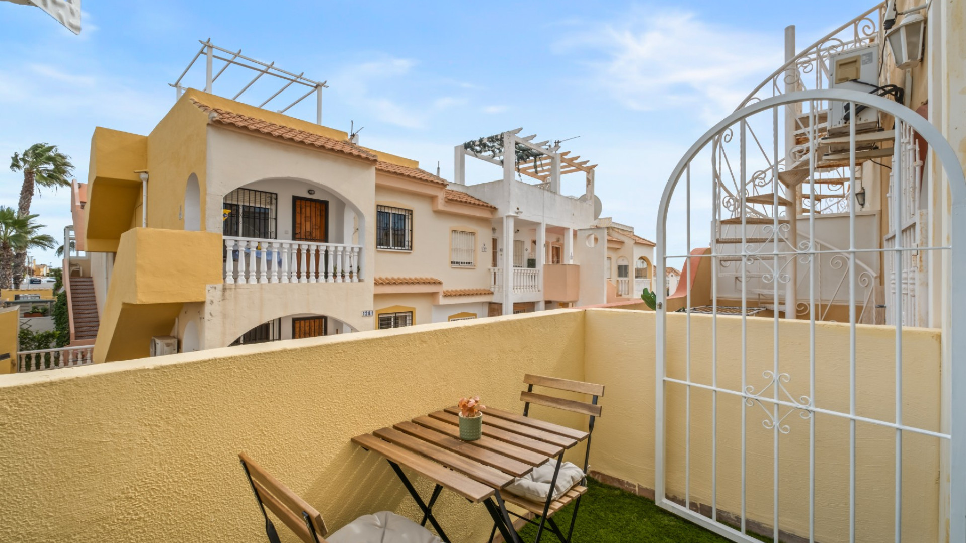 Revente - Maison de ville - La Florida