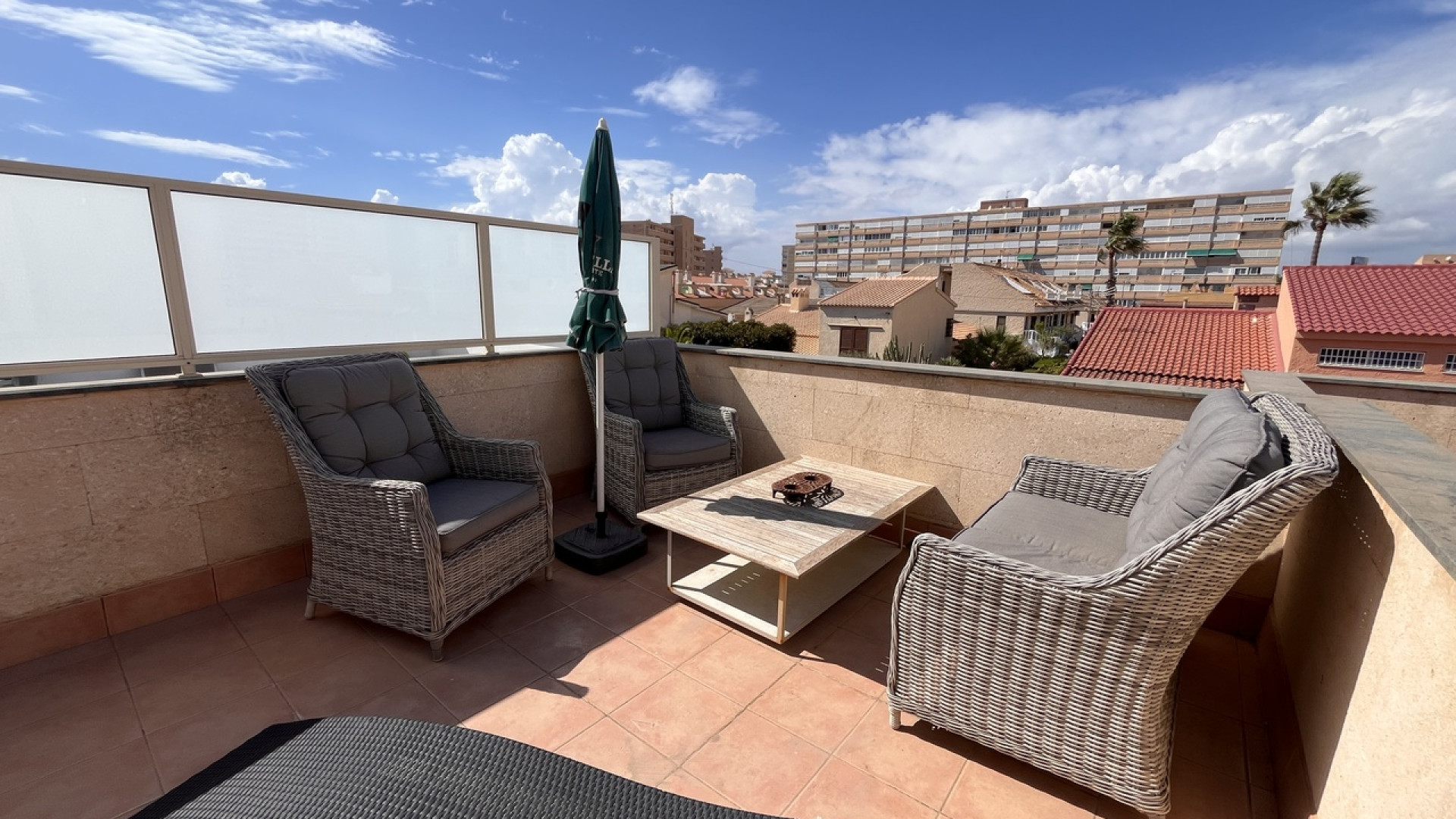 Revente - Maison de ville - La Mata