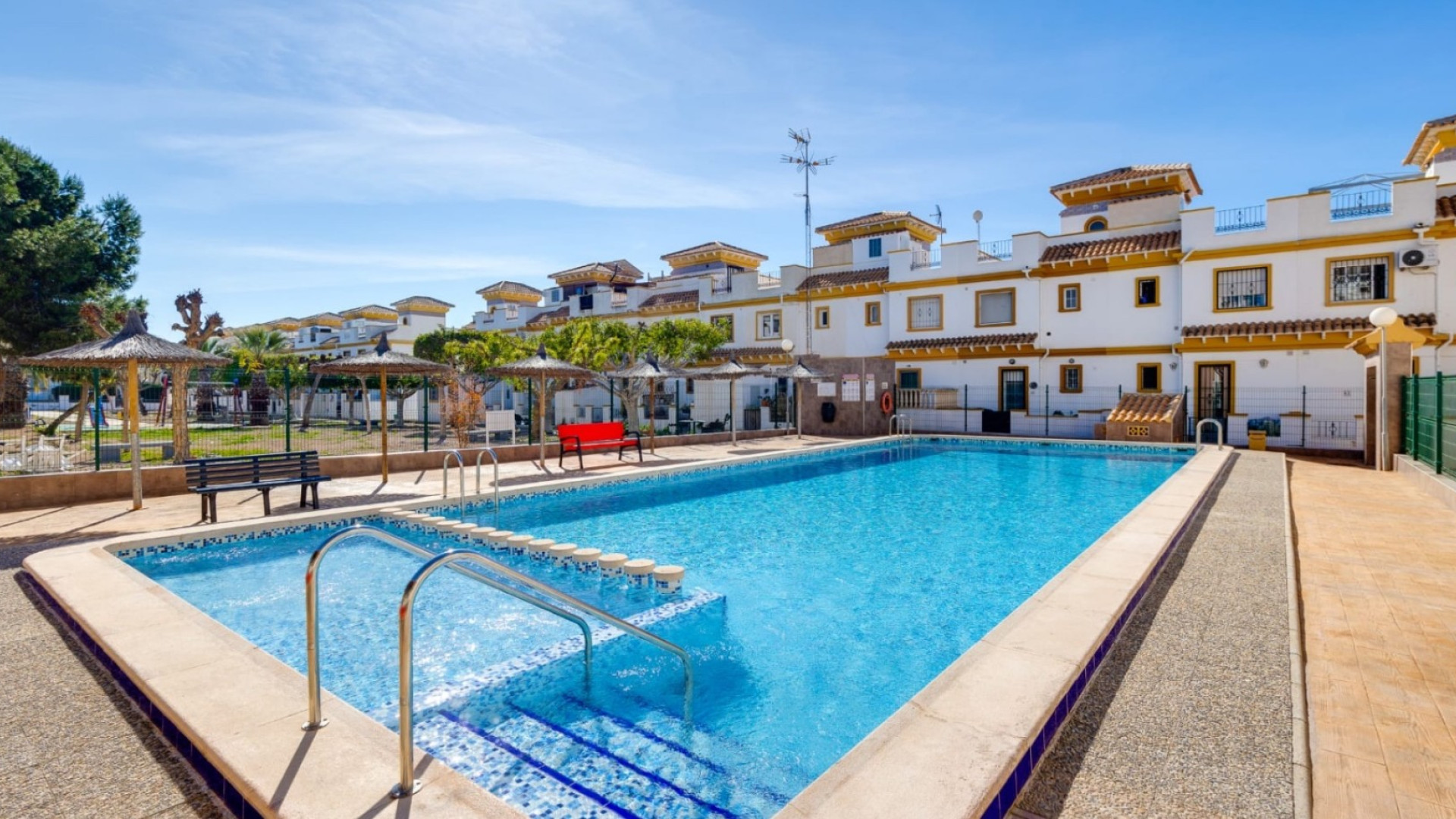 Revente - Maison de ville - Torrevieja