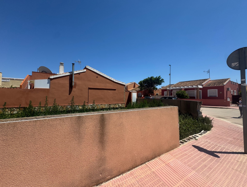 Revente - Parcelle / Terrain - Daya Nueva