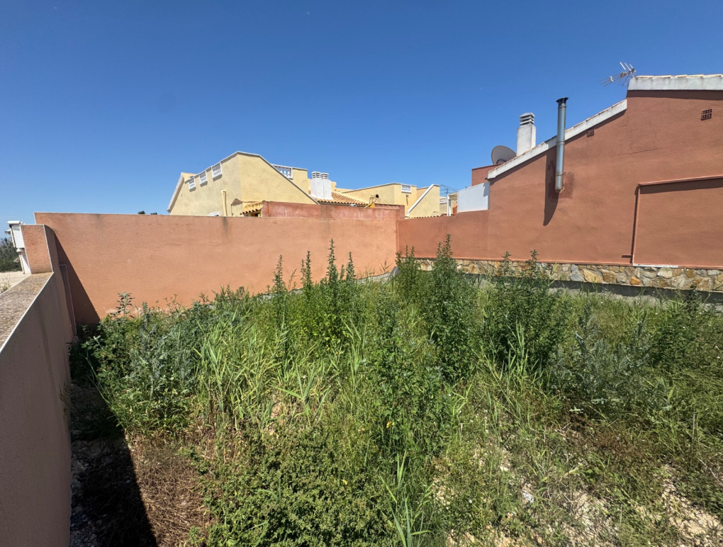 Revente - Perceel / Land - Daya Nueva