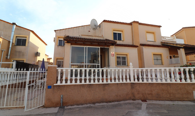 Semi-detached house - Resale - Algorfa - Montebello