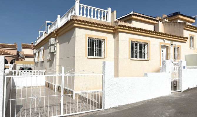 Semi-detached house - Resale - Ciudad Quesada - Benimar