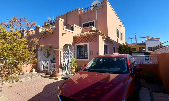 Semi-detached house - Resale - Los Montesinos - La Herrada