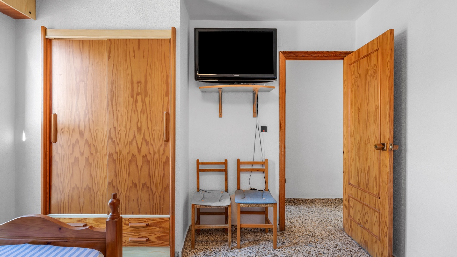 Sprzedaż - Apartment - Arenales del Sol - Segunda linea playa