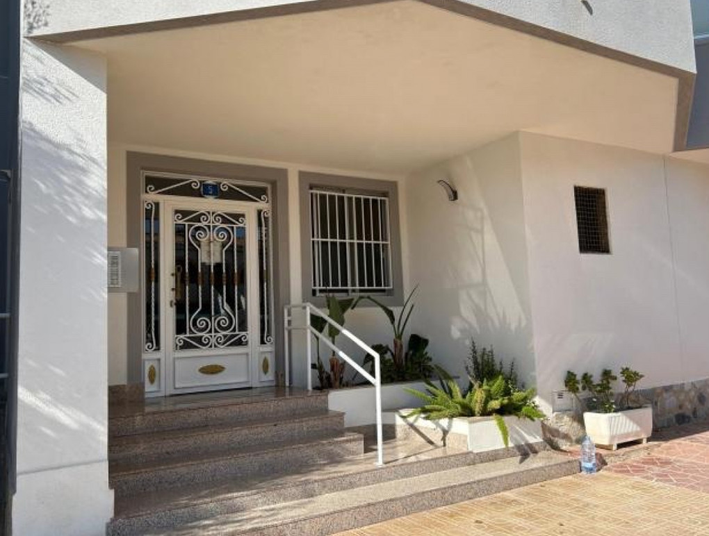 Sprzedaż - Apartment - Cabo Roig