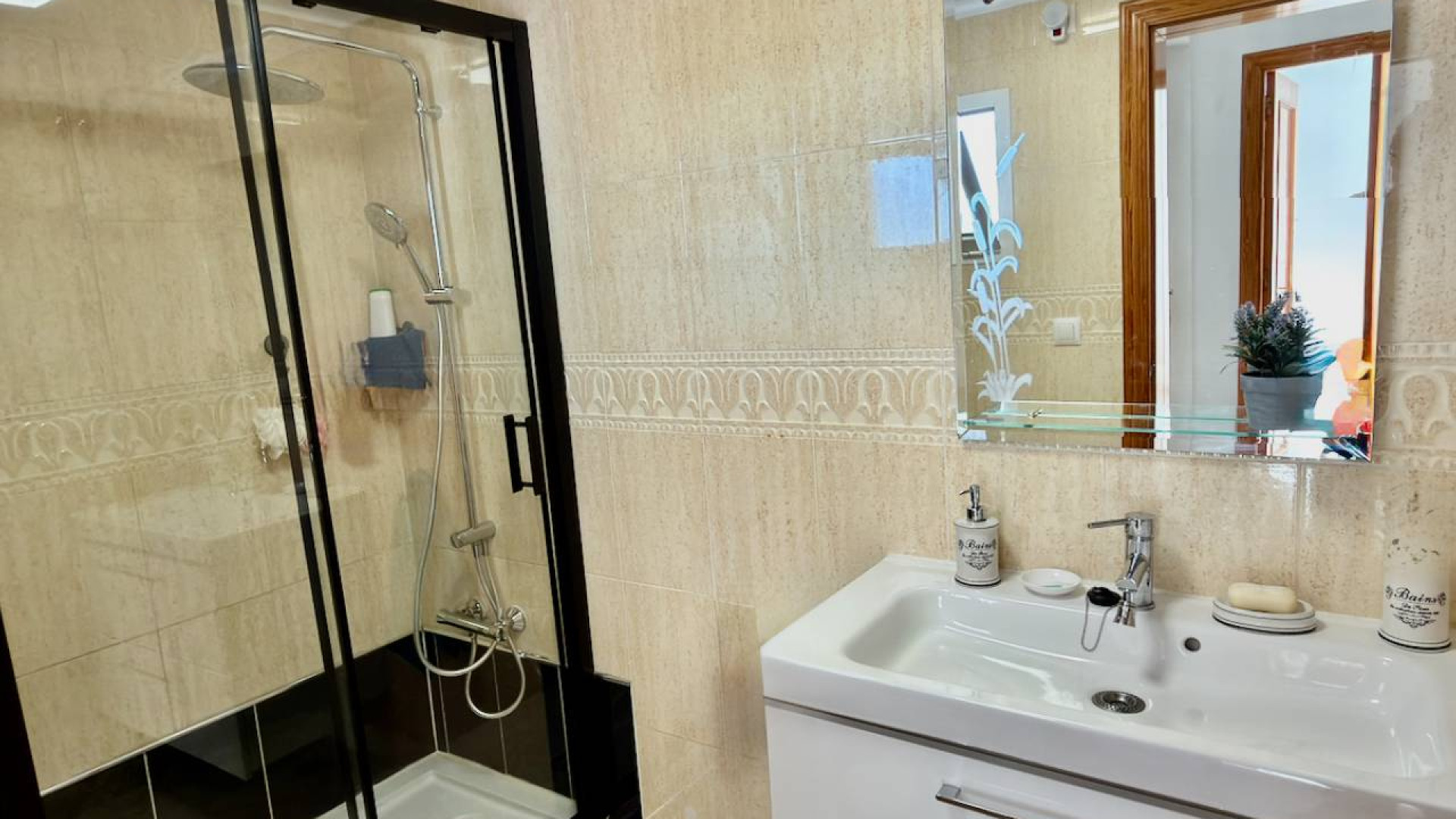 Sprzedaż - Apartment - Daya Nueva