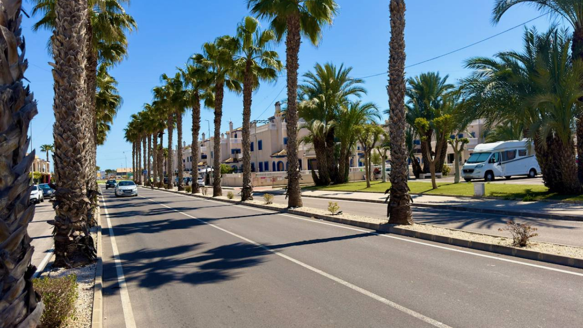 Sprzedaż - Apartment - Daya Nueva