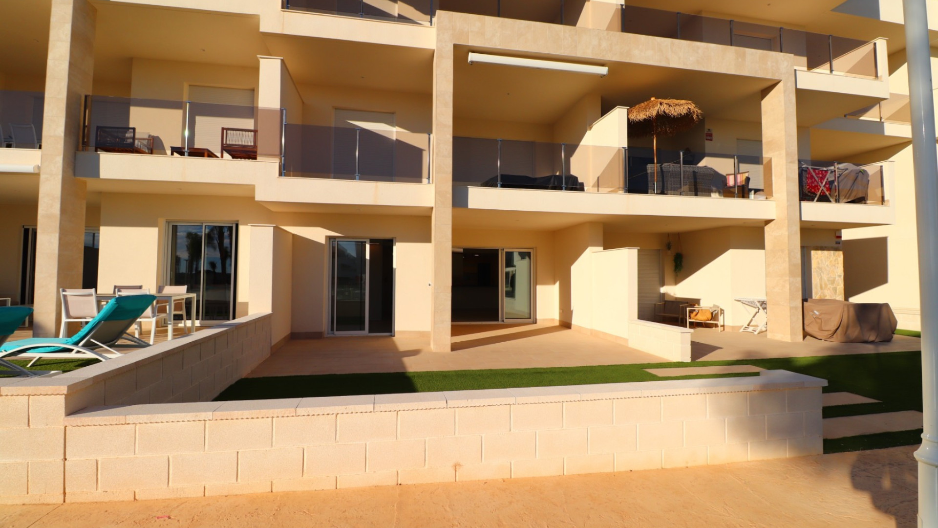 Sprzedaż - Apartment - Guardamar del Segura - El Raso