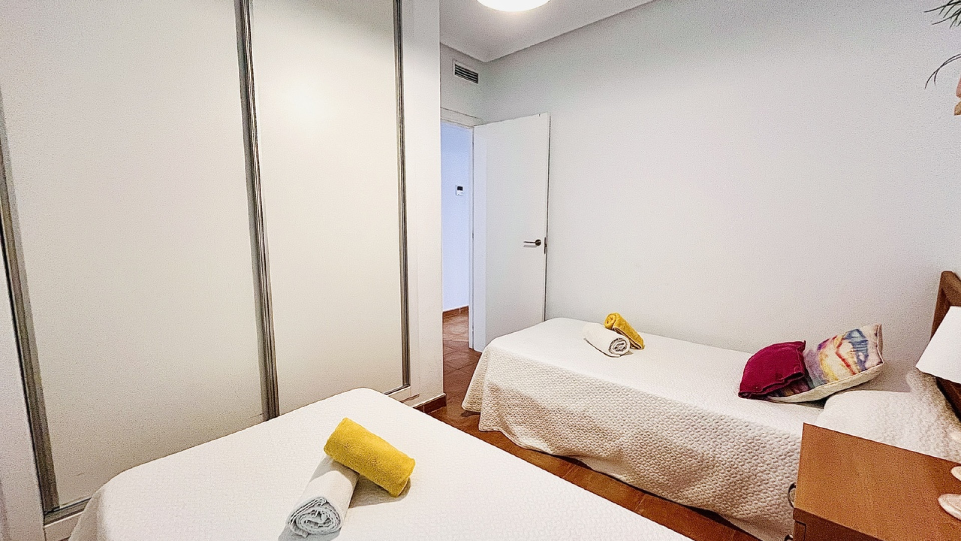 Sprzedaż - Apartment - Guardamar del Segura