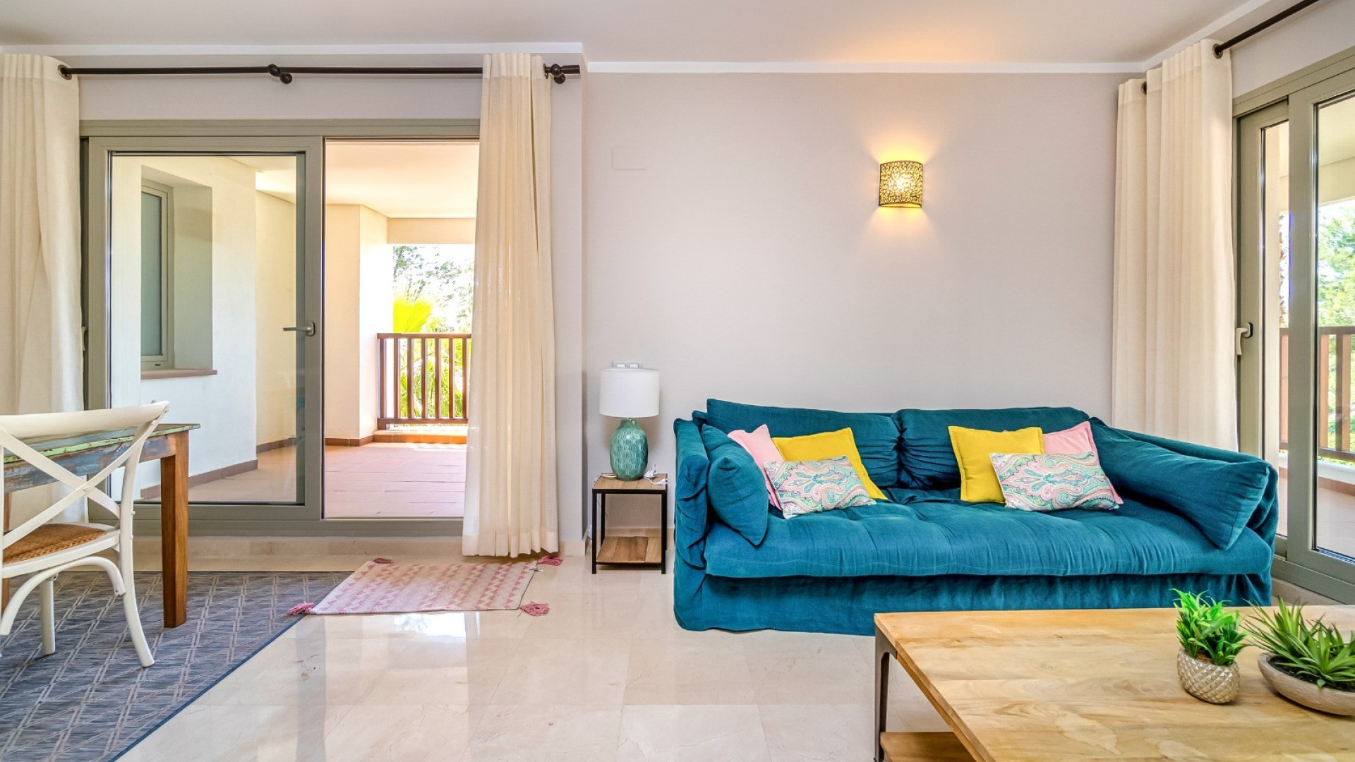 Sprzedaż - Apartment - Las Colinas Golf Resort