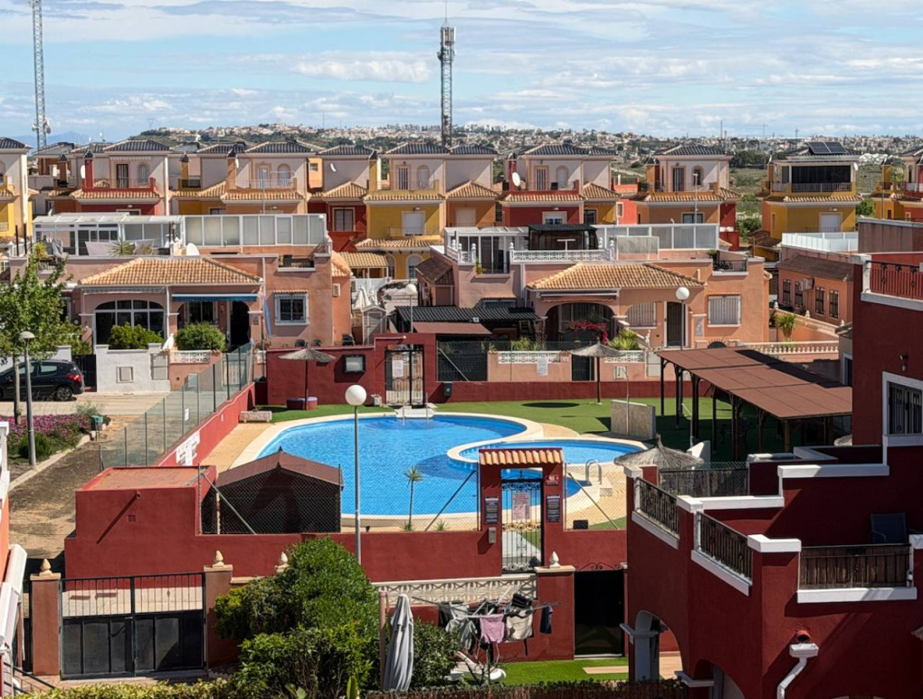 Sprzedaż - Apartment - Los Montesinos - La Herrada