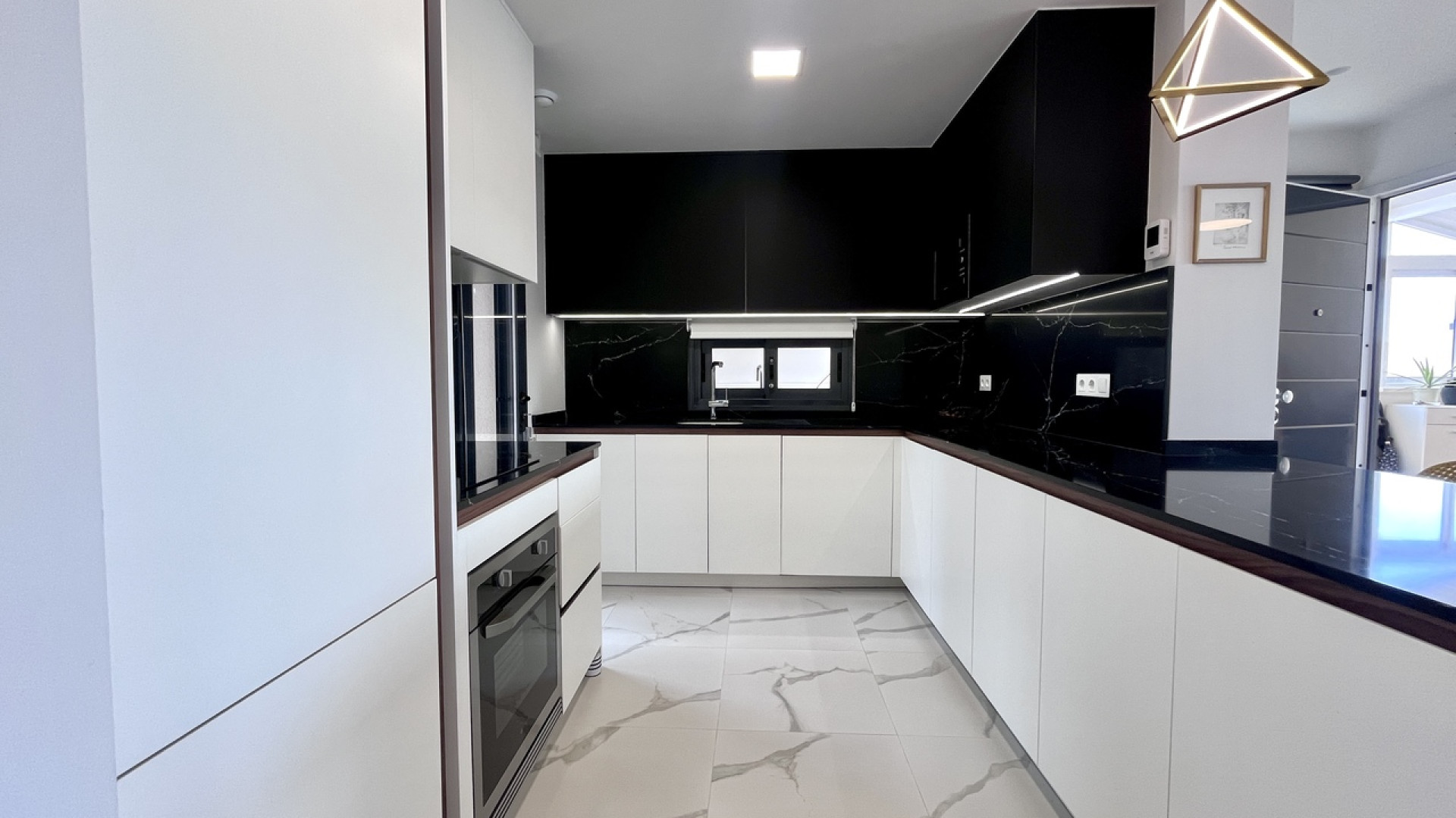 Sprzedaż - Apartment - San Miguel de Salinas