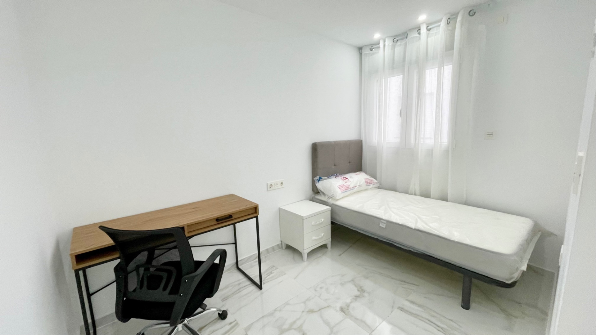 Sprzedaż - Apartment - Torrevieja - Centro
