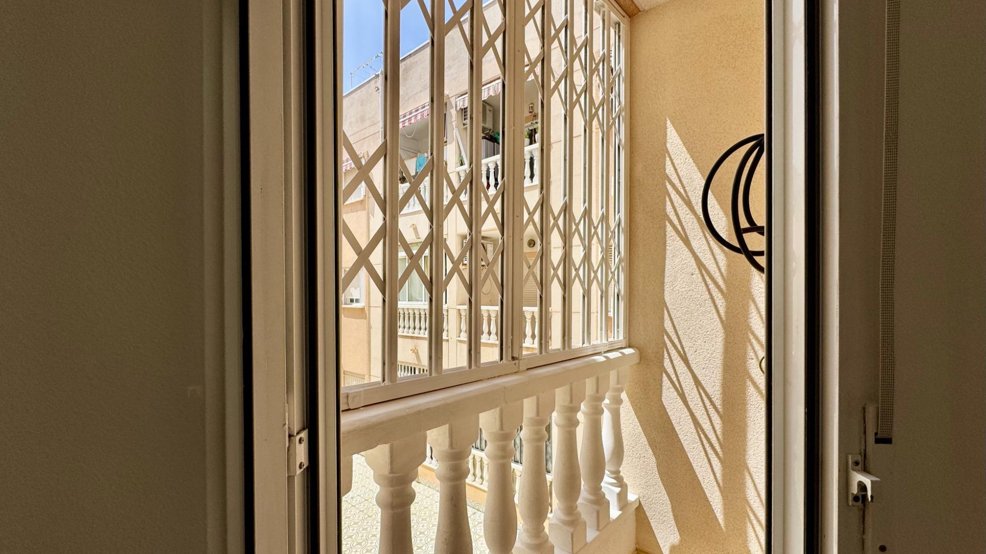 Sprzedaż - Apartment - Torrevieja - Centro