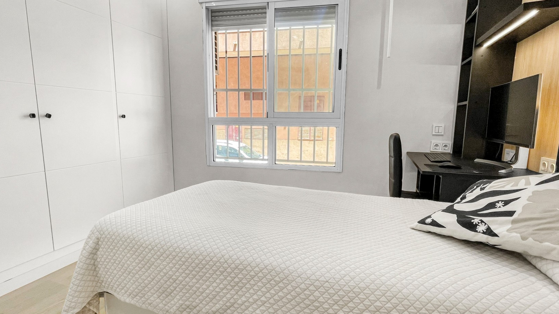 Sprzedaż - Apartment - Torrevieja - Parque las naciones