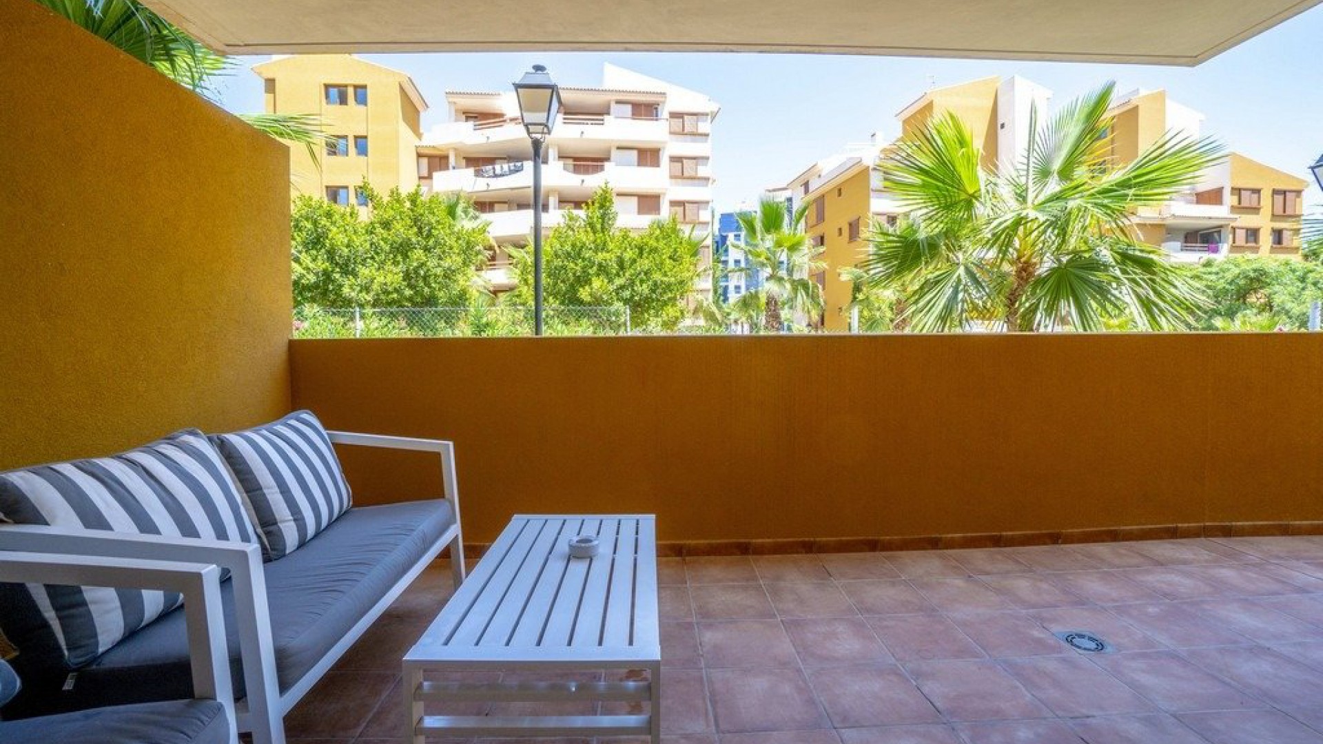 Sprzedaż - Apartment - Torrevieja - Punta Prima