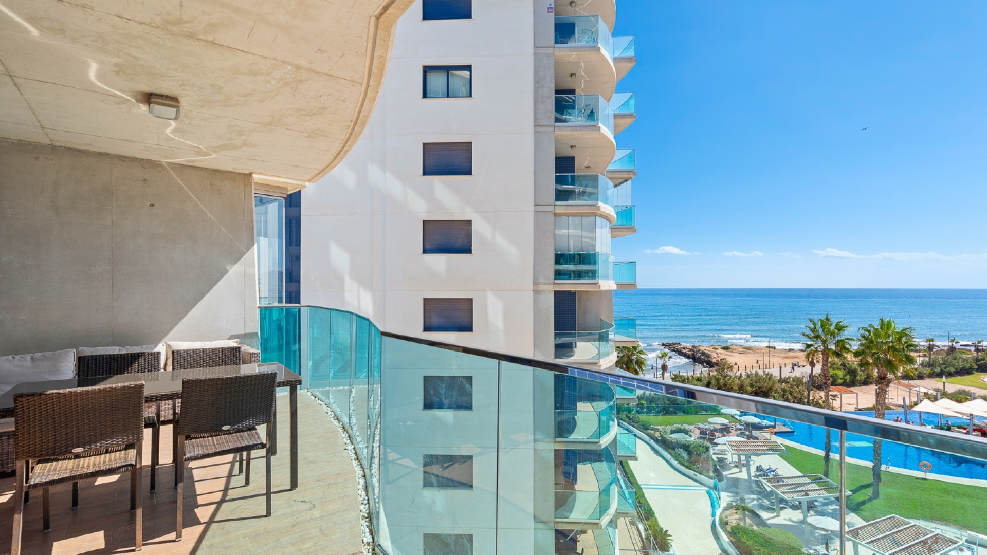 Sprzedaż - Apartment - Torrevieja - Punta Prima