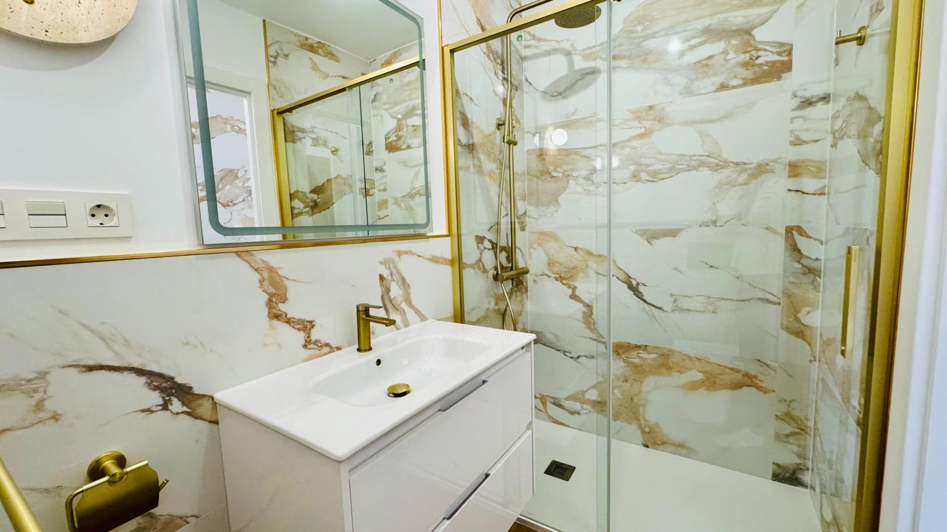 Sprzedaż - Apartment - Torrevieja - Punta Prima
