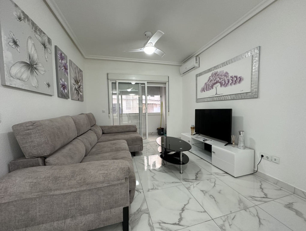 Sprzedaż - Apartment - Torrevieja