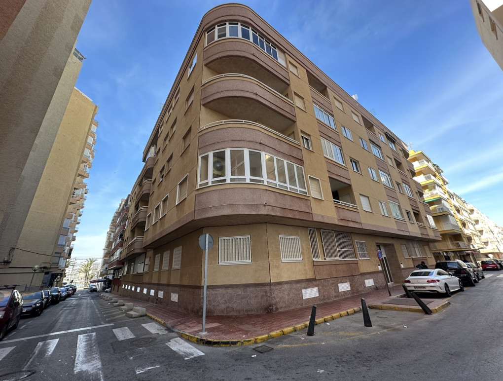 Sprzedaż - Apartment - Torrevieja