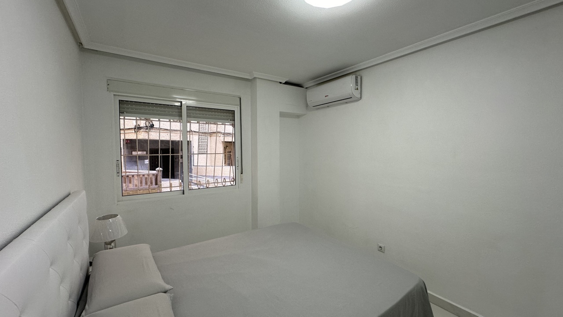 Sprzedaż - Apartment - Torrevieja