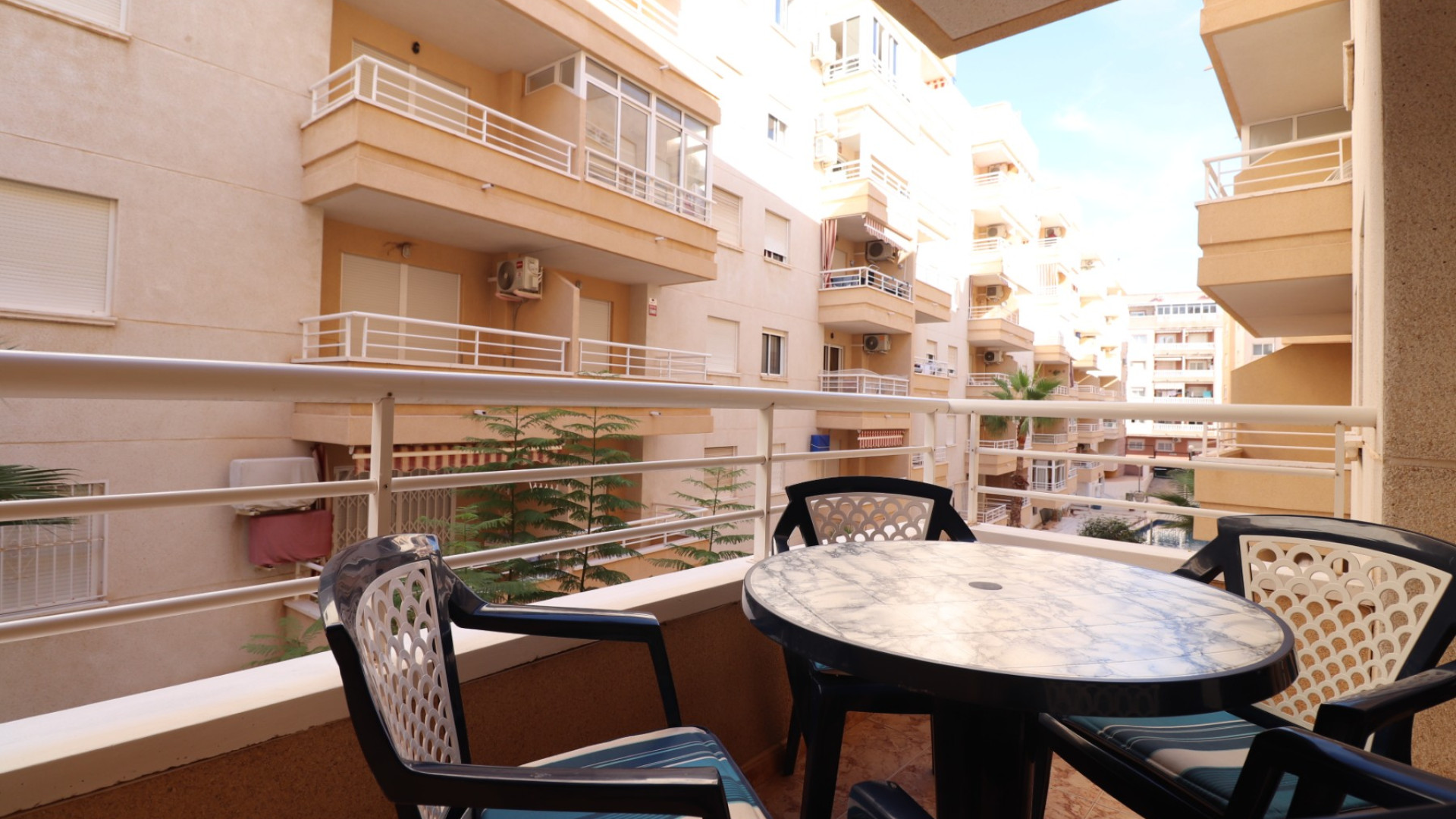 Sprzedaż - Apartment - Torrevieja