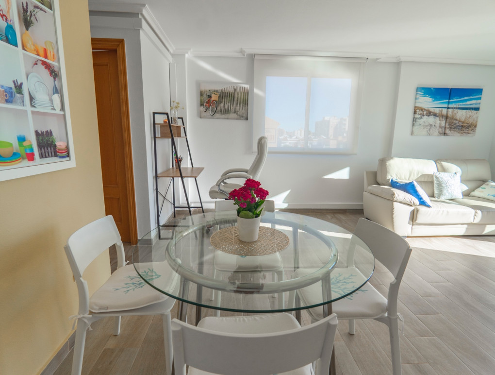 Sprzedaż - Apartment - Torrevieja