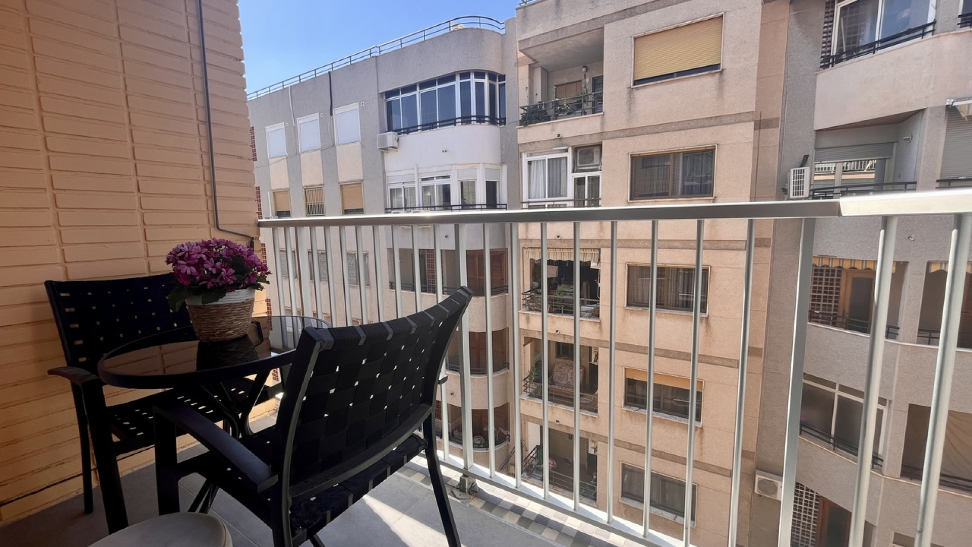 Sprzedaż - Apartment - Torrevieja