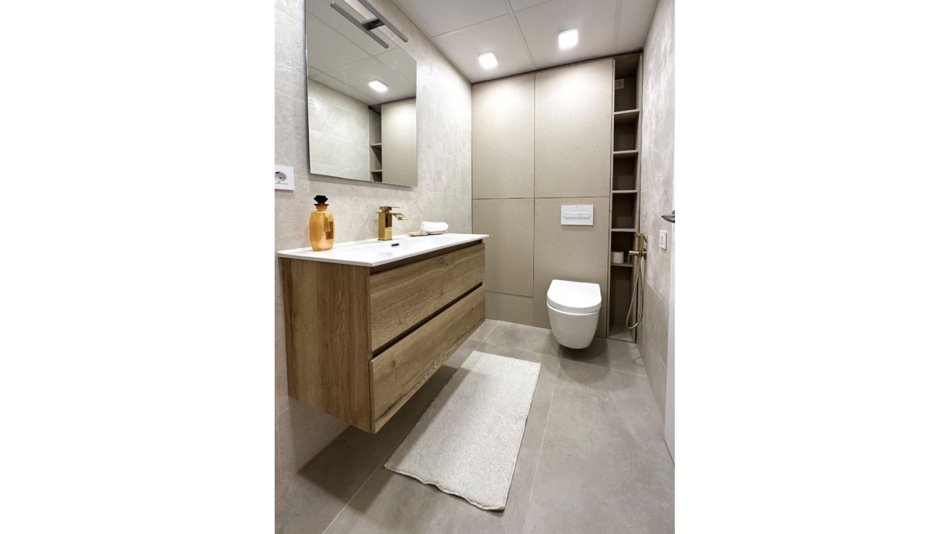 Sprzedaż - Apartment - Torrevieja