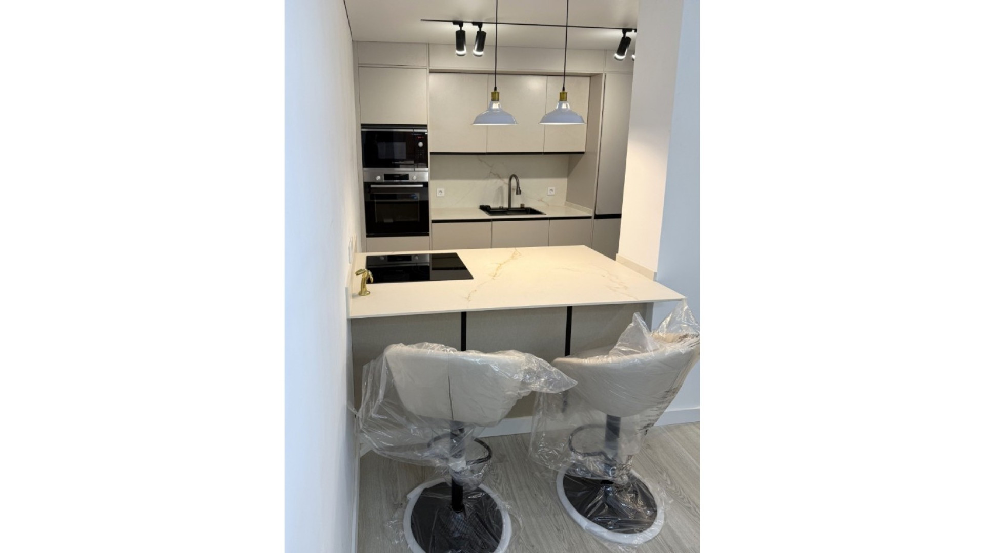 Sprzedaż - Apartment - Torrevieja