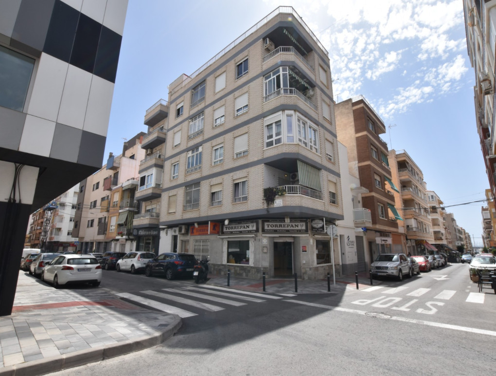 Sprzedaż - Apartment - Torrevieja