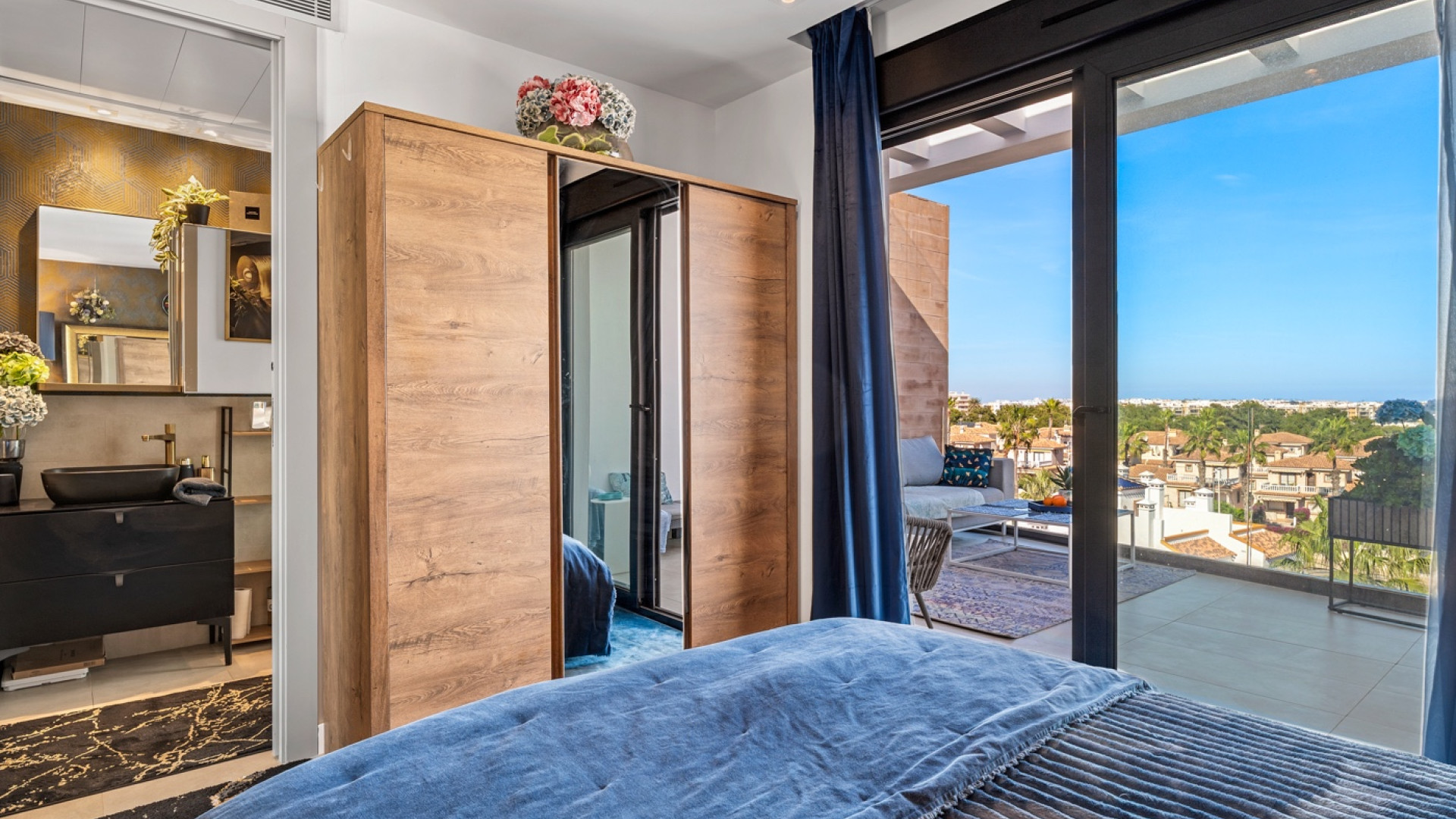 Sprzedaż - Apartment - Villamartin