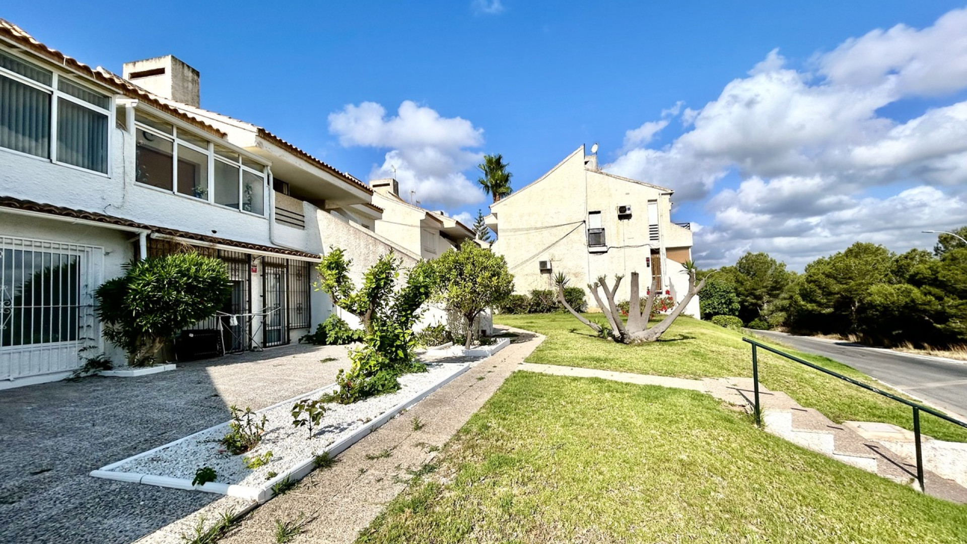 Sprzedaż - Apartment - Villamartin