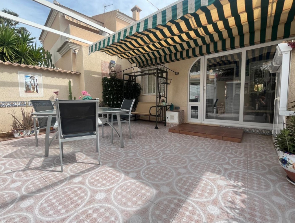 Sprzedaż - Bungalow - Ciudad Quesada - Dona Pepa