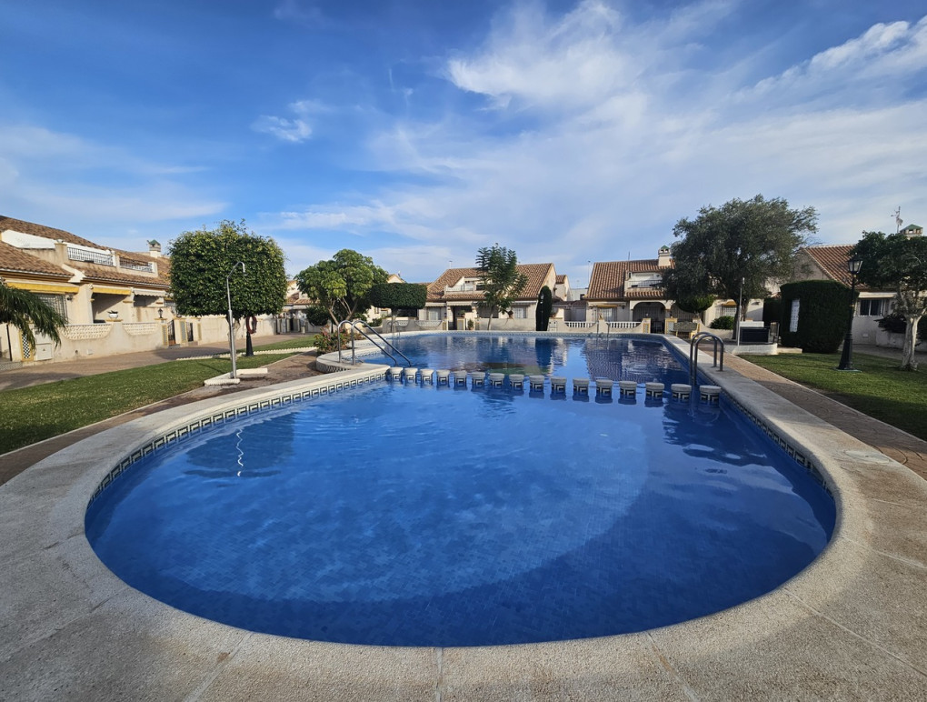 Sprzedaż - Bungalow - La Zenia