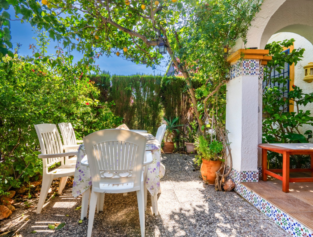 Sprzedaż - Bungalow - Orihuela Costa