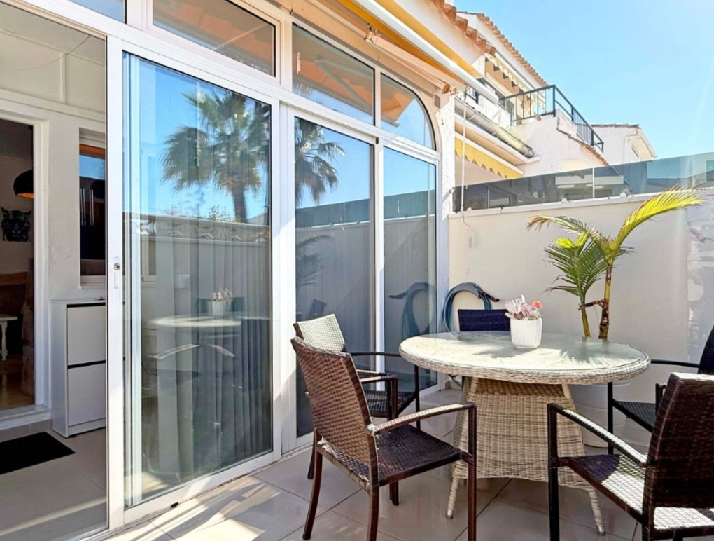 Sprzedaż - Bungalow - Torrevieja - Torrelamata - La Mata