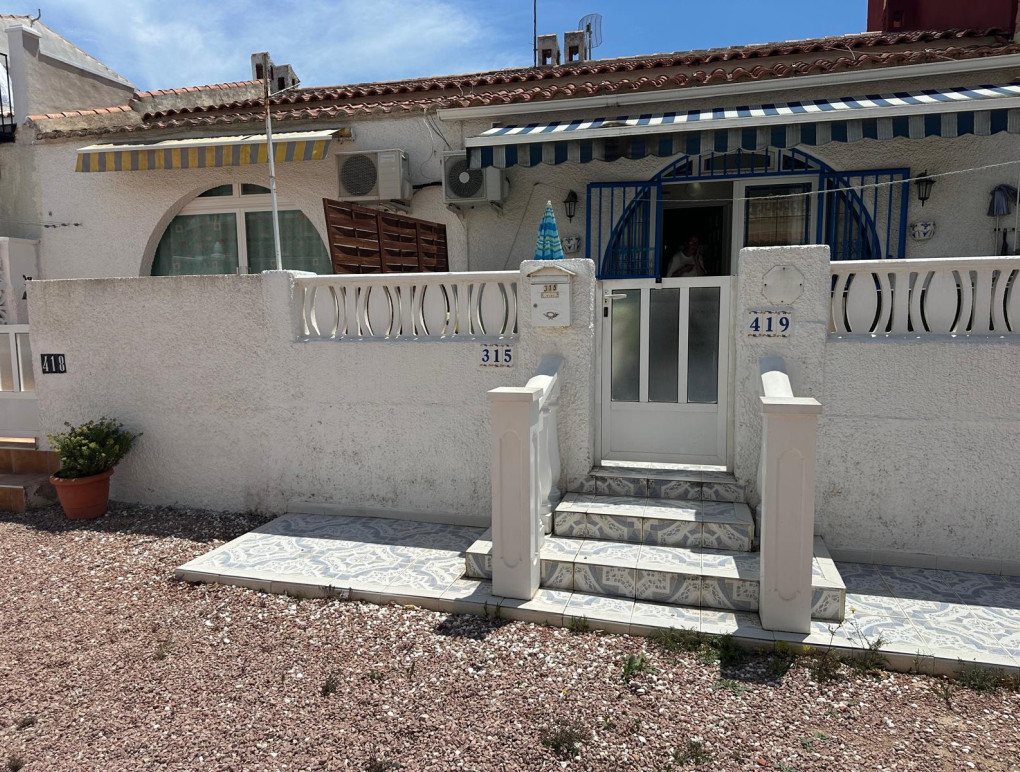 Sprzedaż - Bungalow - Torrevieja - Urbanización San Luis