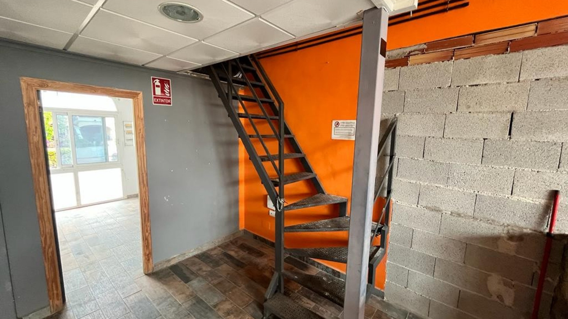 Sprzedaż - Commercial - Algorfa - La Finca Golf Resort