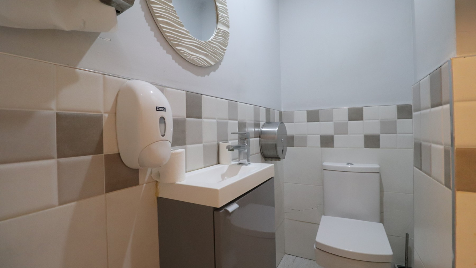 Sprzedaż - Commercial - Benijófar - Benijofar - Village