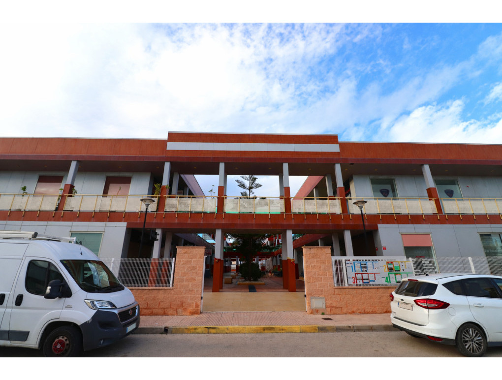 Sprzedaż - Commercial - San Fulgencio - Bahia de Las Dunas