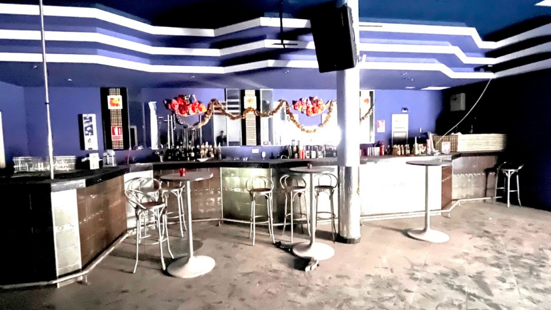 Sprzedaż - Commercial - Torrevieja - Playa del Cura