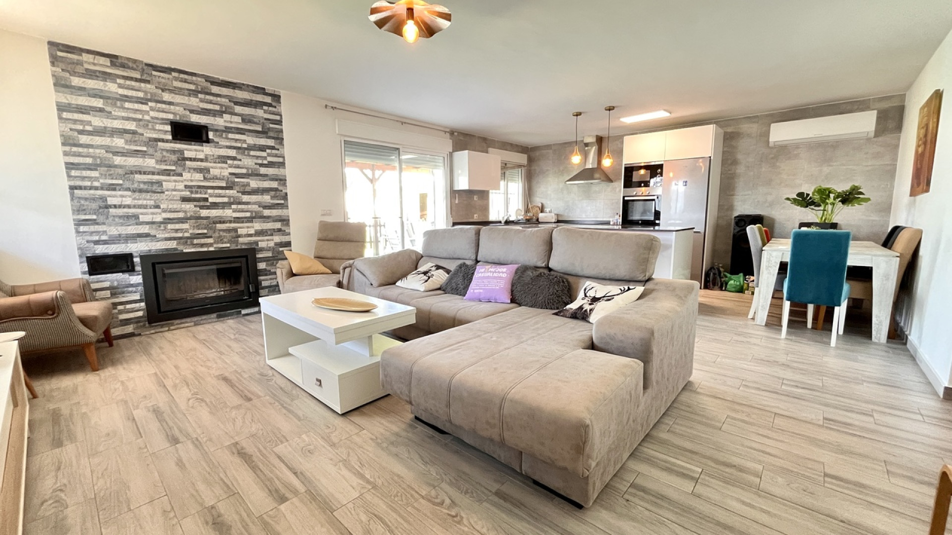 Sprzedaż - Country Property - Alcantarilla